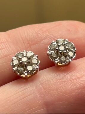 10k YG Diamond Cluster Earrings, NFS